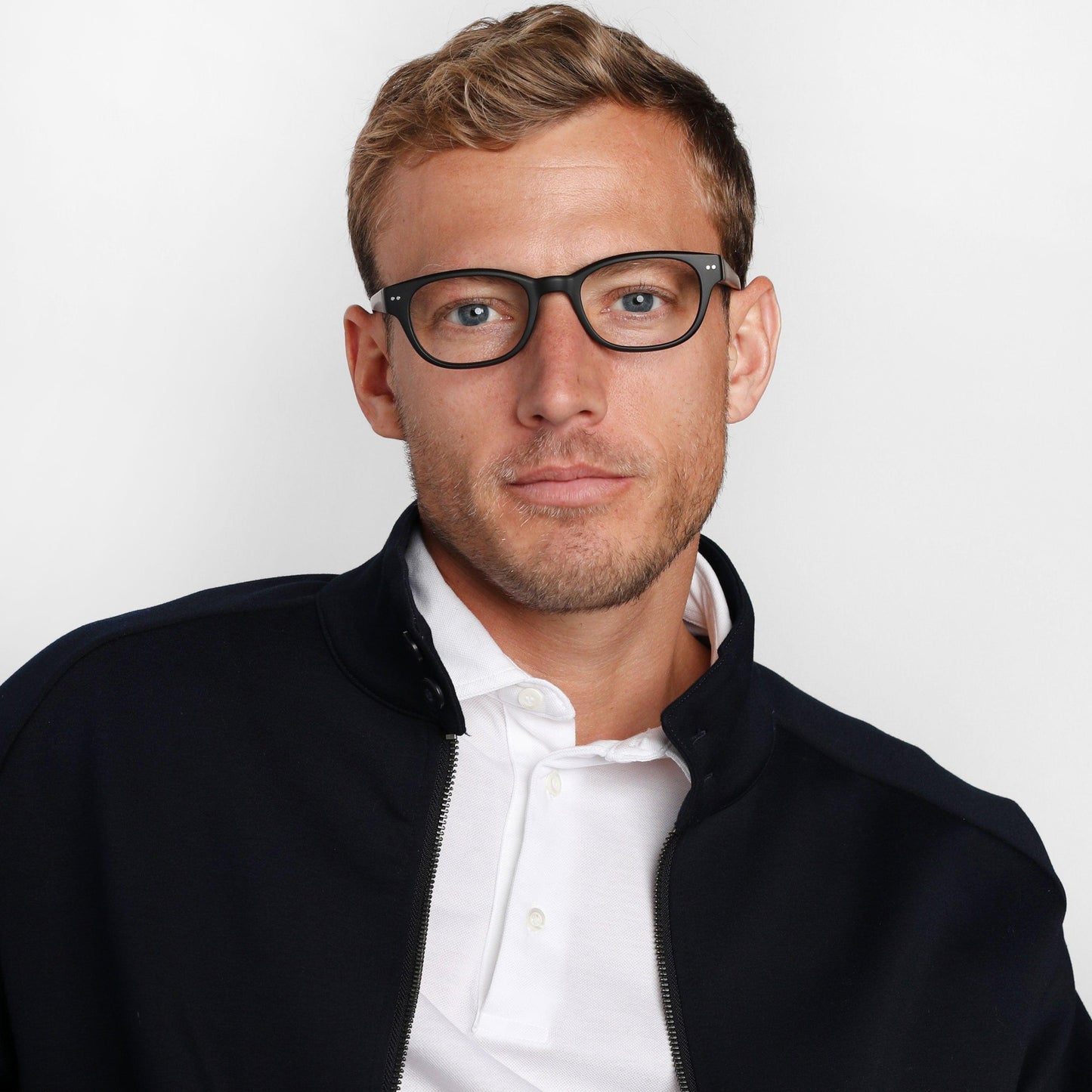 Bond Readers READING GLASSES LOOK OPTIC   