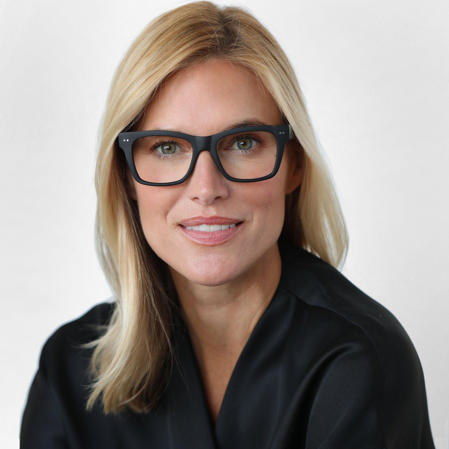 Cosmo Readers READING GLASSES LOOK OPTIC   