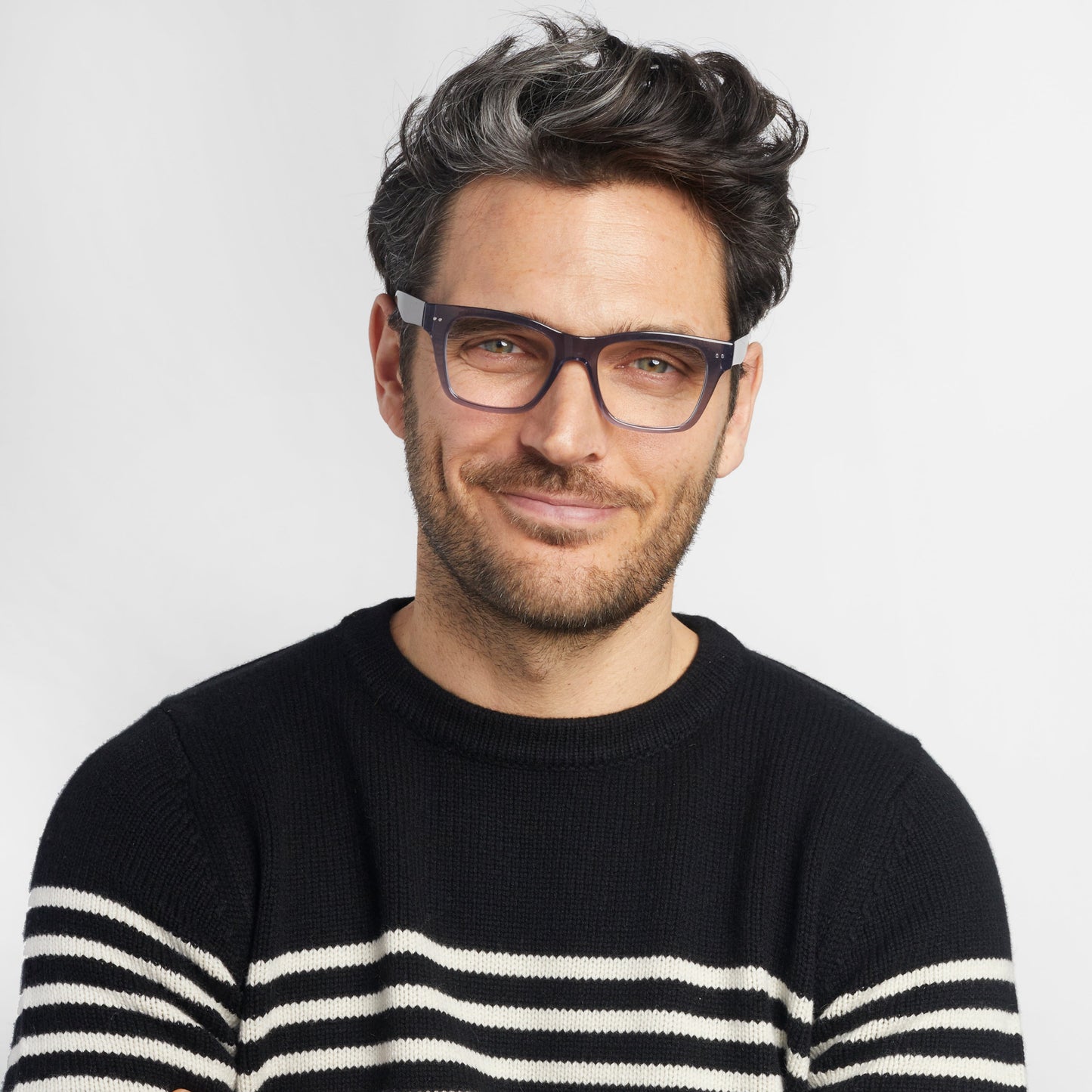 Cosmo Readers READING GLASSES LOOK OPTIC   