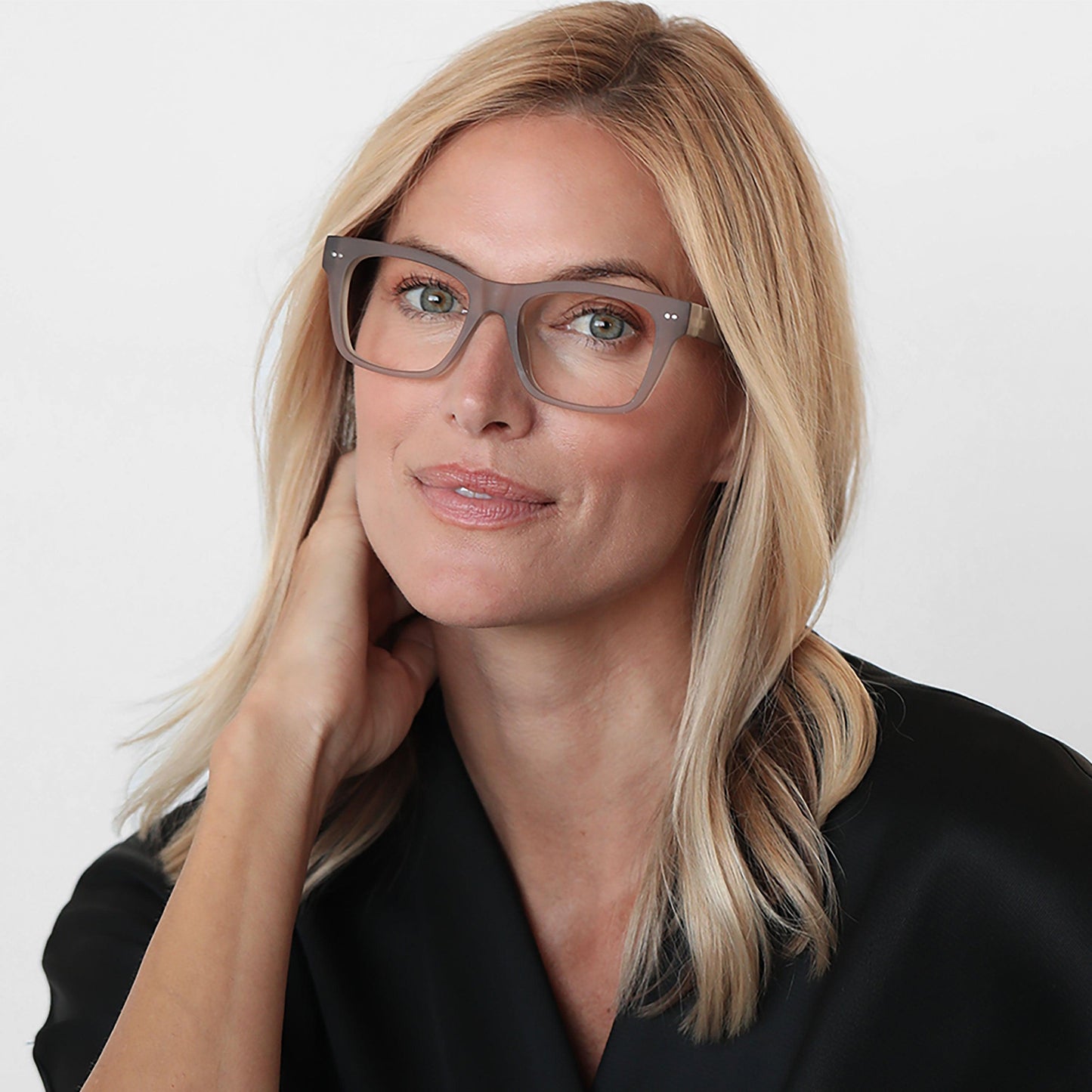 Cosmo Readers READING GLASSES LOOK OPTIC   